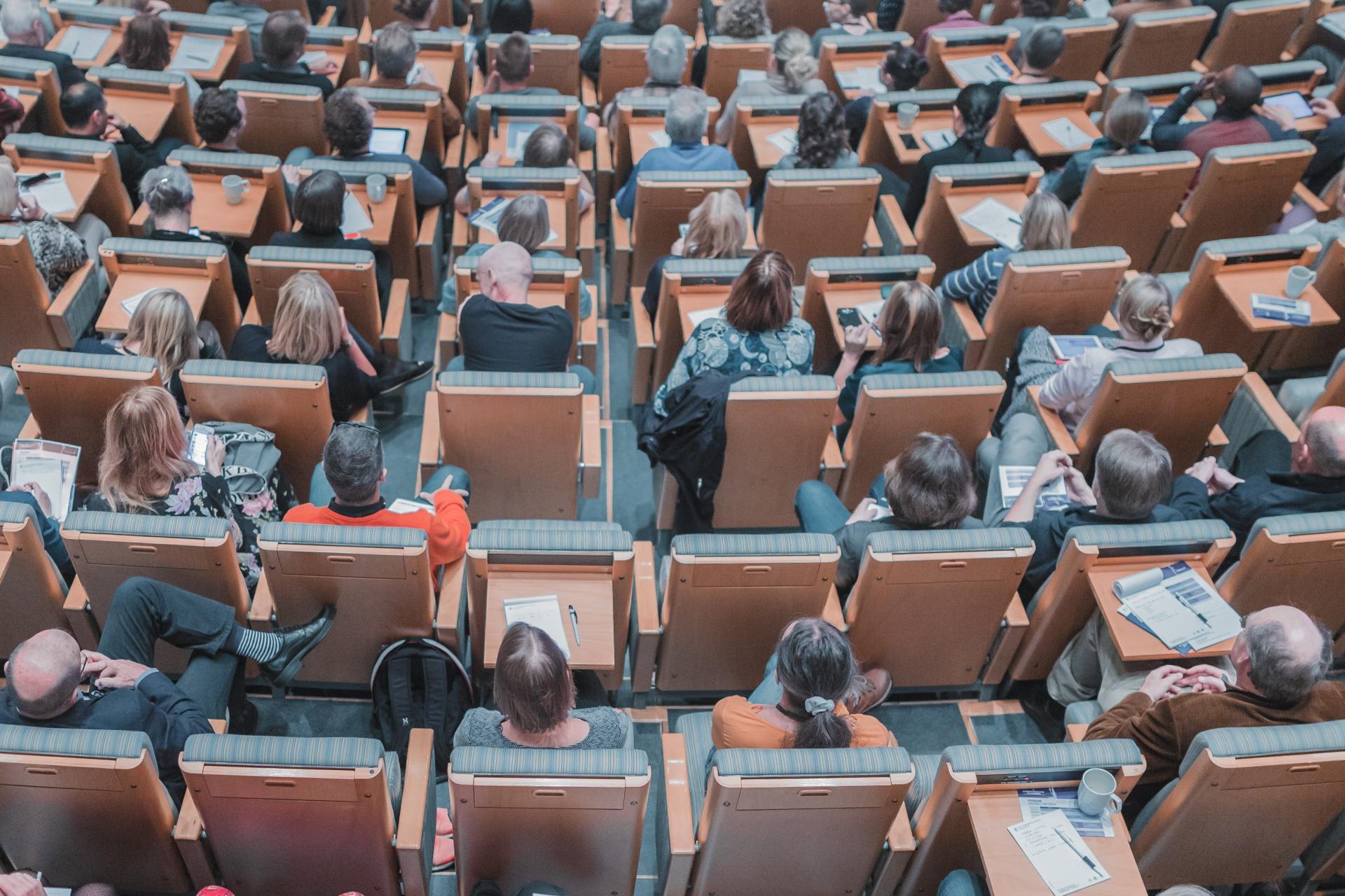 Refus de master et capacités d'accueil